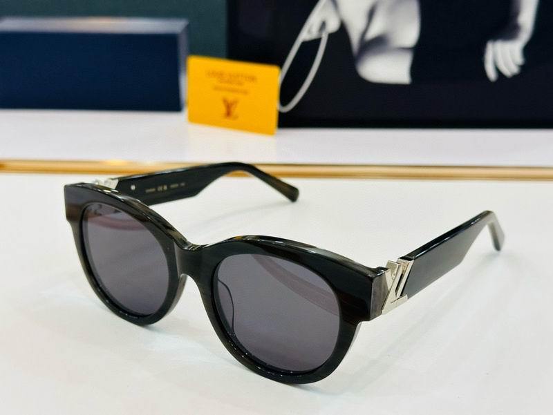 LV Sunglasses 919